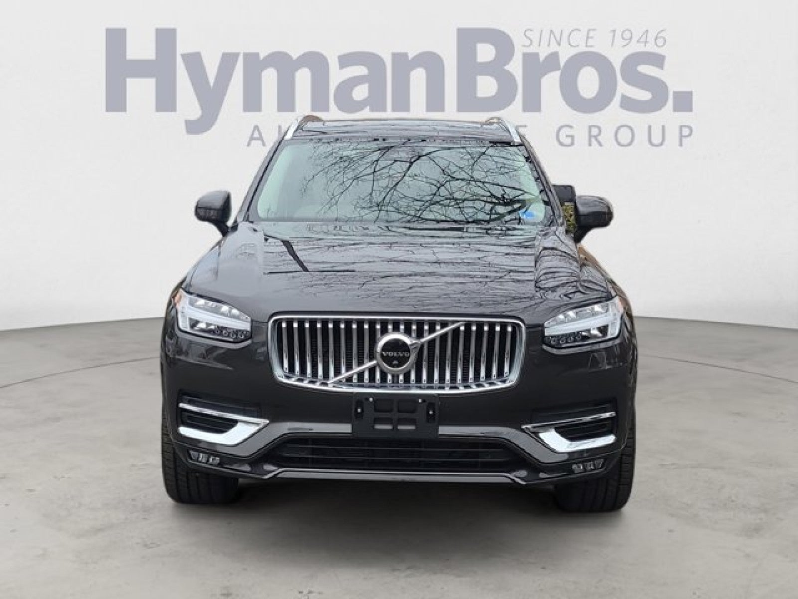 2023 Volvo XC90 B6 AWD Plus