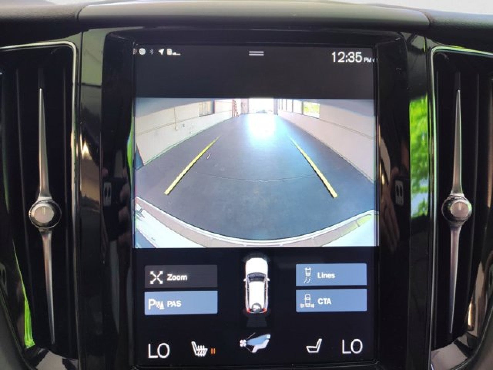 2020 Volvo XC60 Momentum T5 AWD