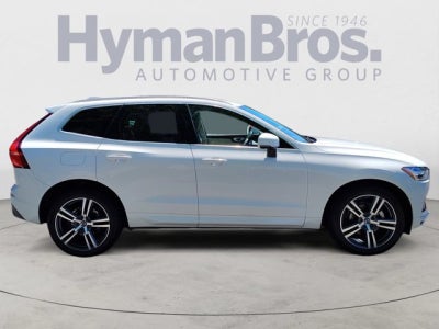 2020 Volvo XC60 Momentum T5 AWD