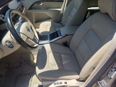 2016 Volvo XC70 T5 Platinum AWD