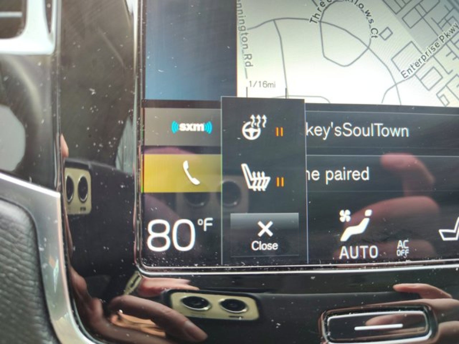 2021 Volvo XC90 T6 Momentum AWD | Bucket seats, Advanced