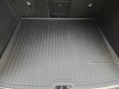 2023 Volvo XC60 AWD Plus Dark Theme