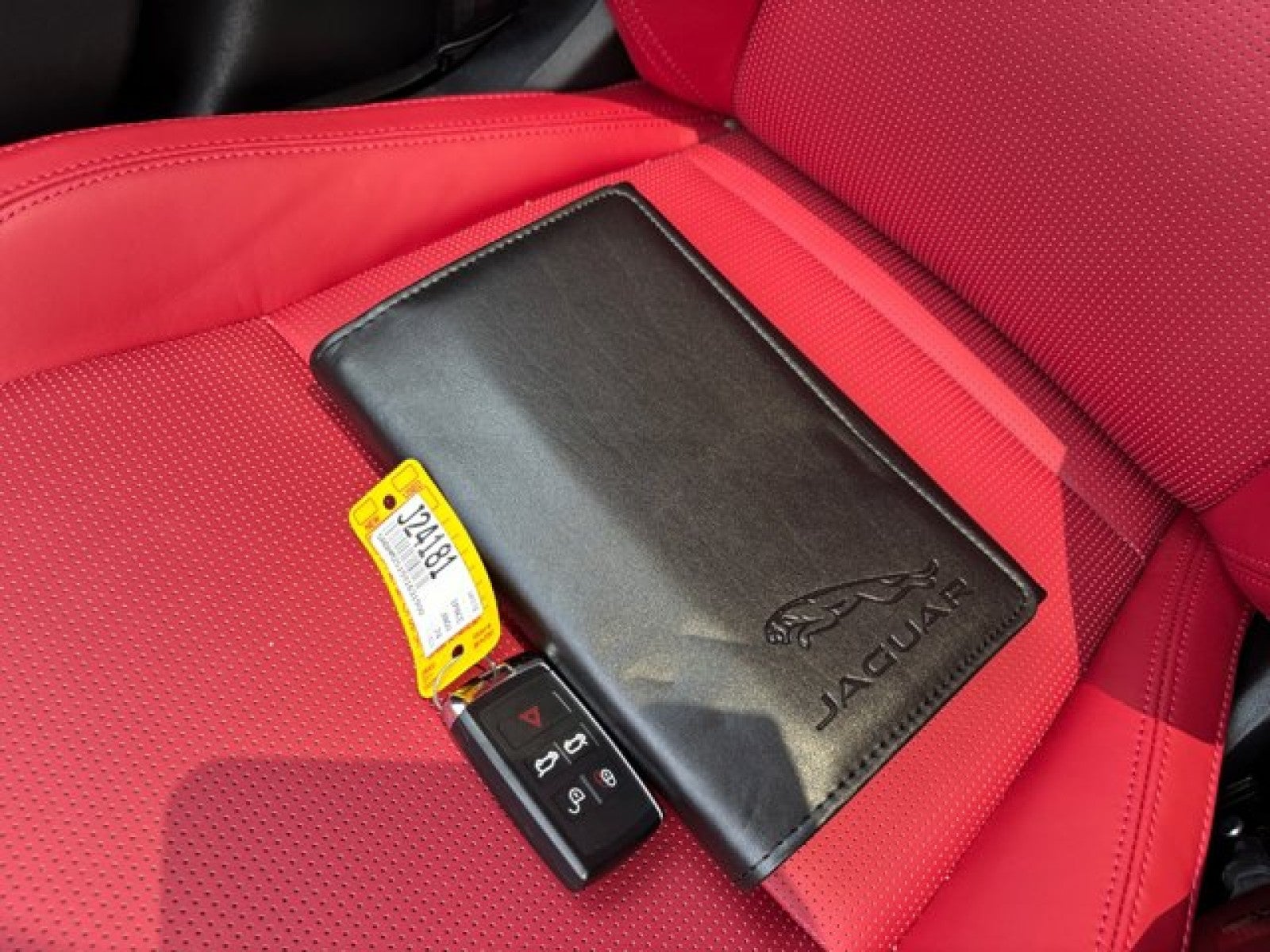 2024 Jaguar I-PACE R-Dynamic HSE