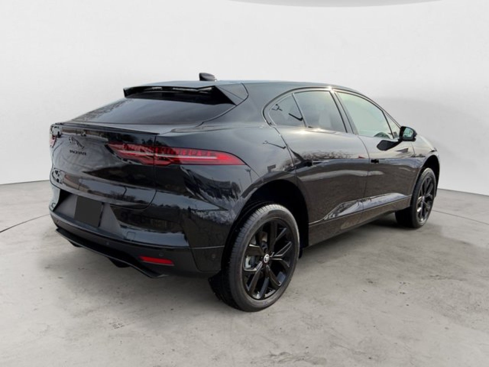 2024 Jaguar I-PACE R-Dynamic HSE