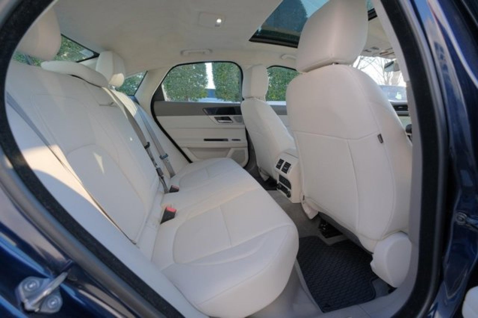 2020 Jaguar XF 25t Premium