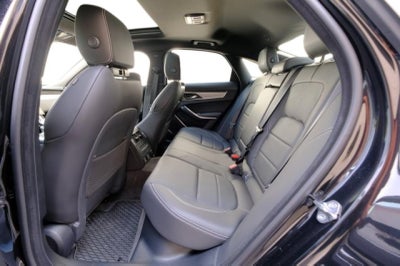 2024 Jaguar XF R-Dynamic SE