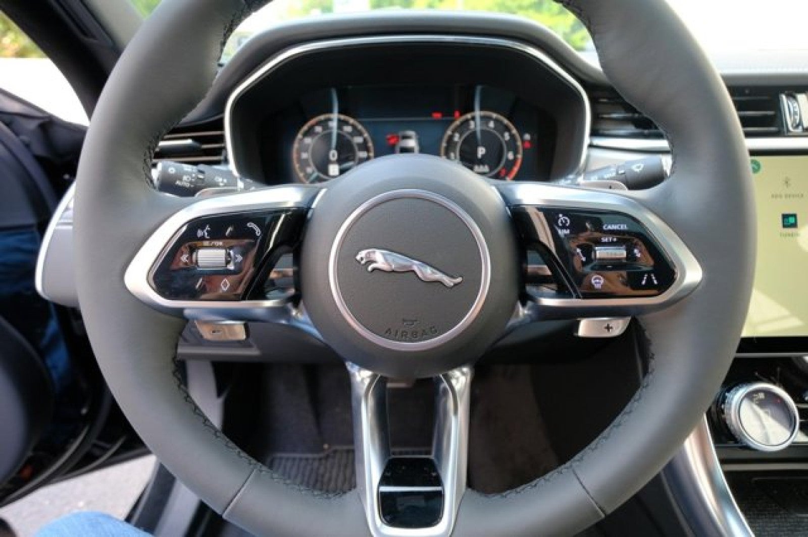 2024 Jaguar XF R-Dynamic SE