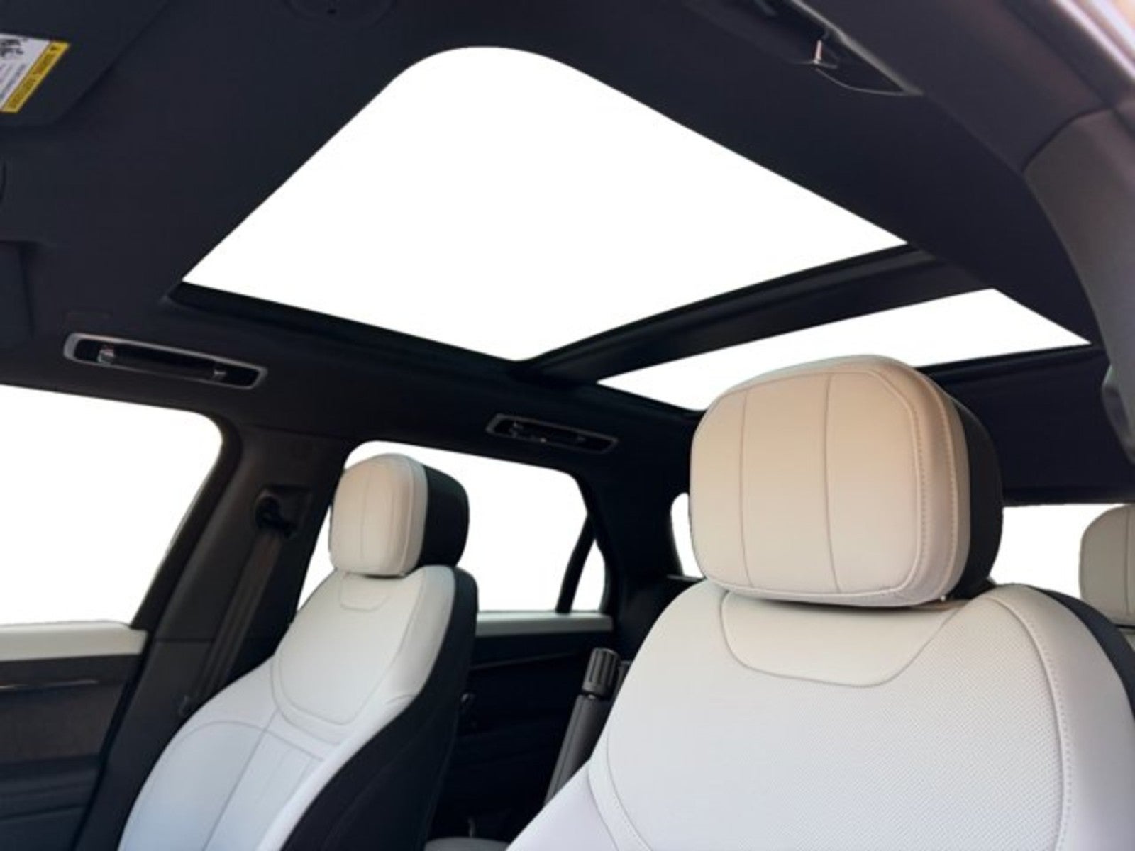 2026 Land Rover Range Rover Sport Dynamic SE