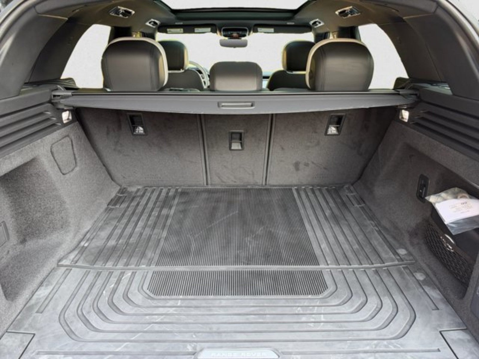 2026 Land Rover Range Rover Sport Dynamic SE