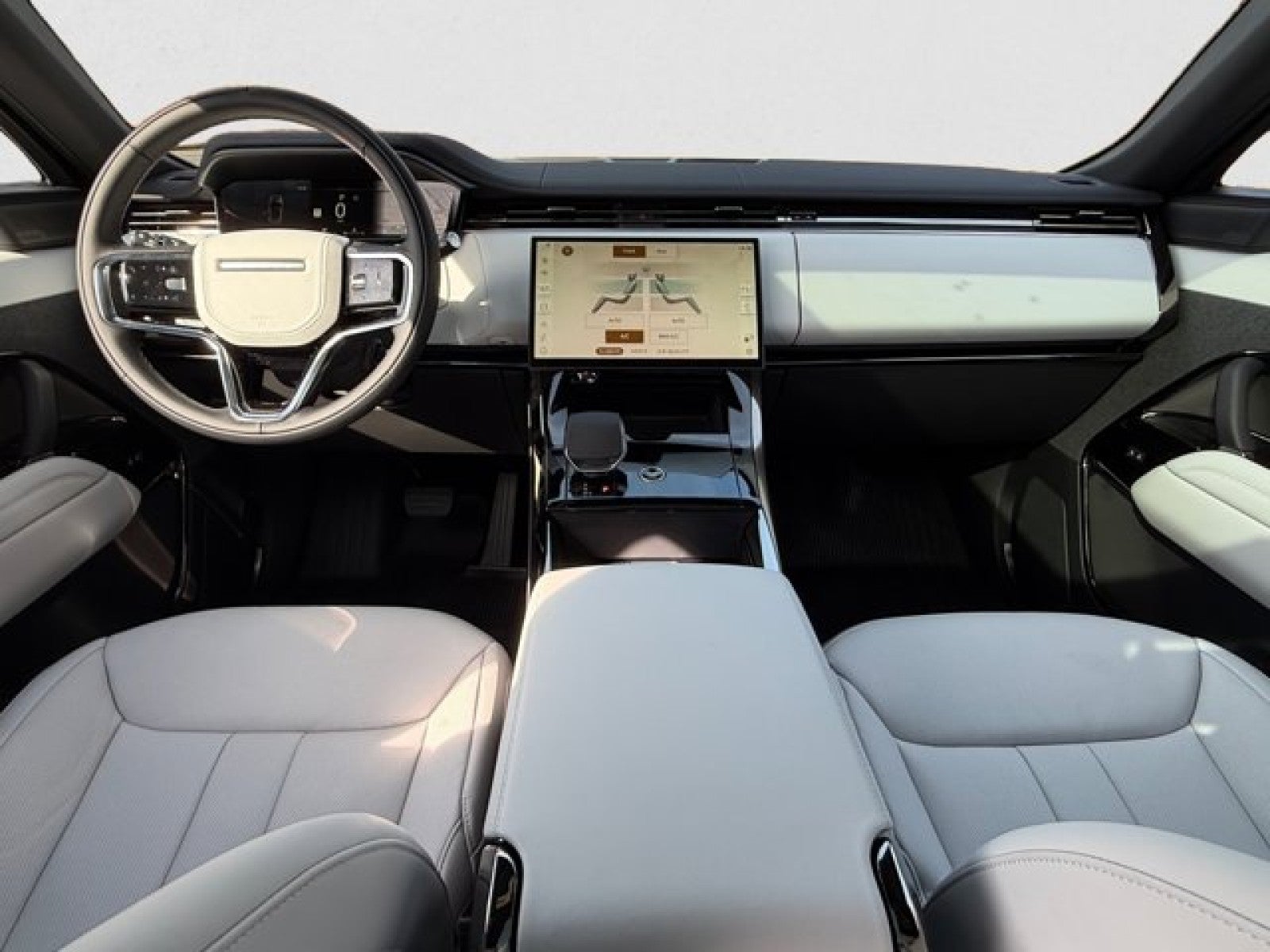 2026 Land Rover Range Rover Sport SE