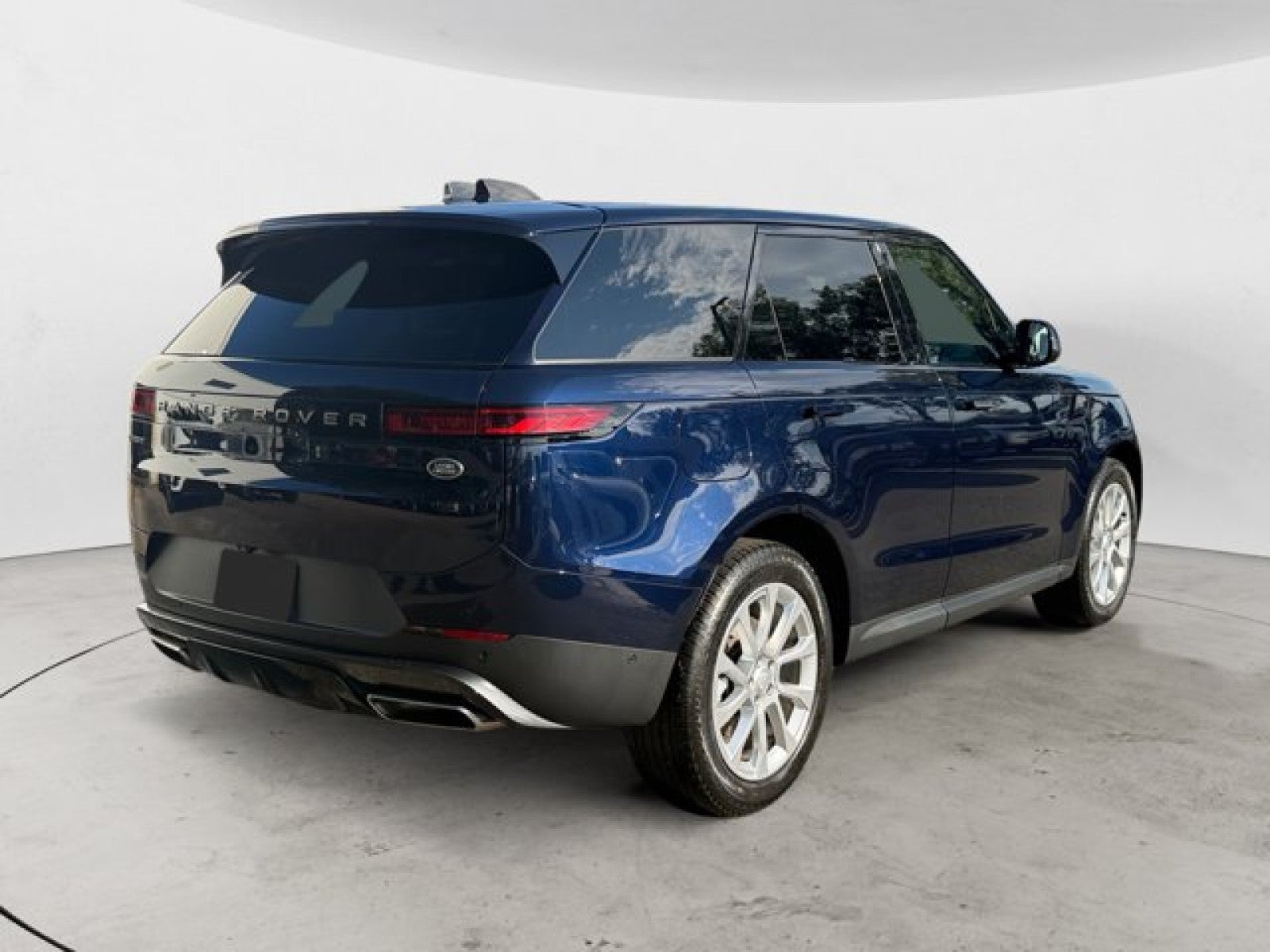 2023 Land Rover Range Rover Sport SE