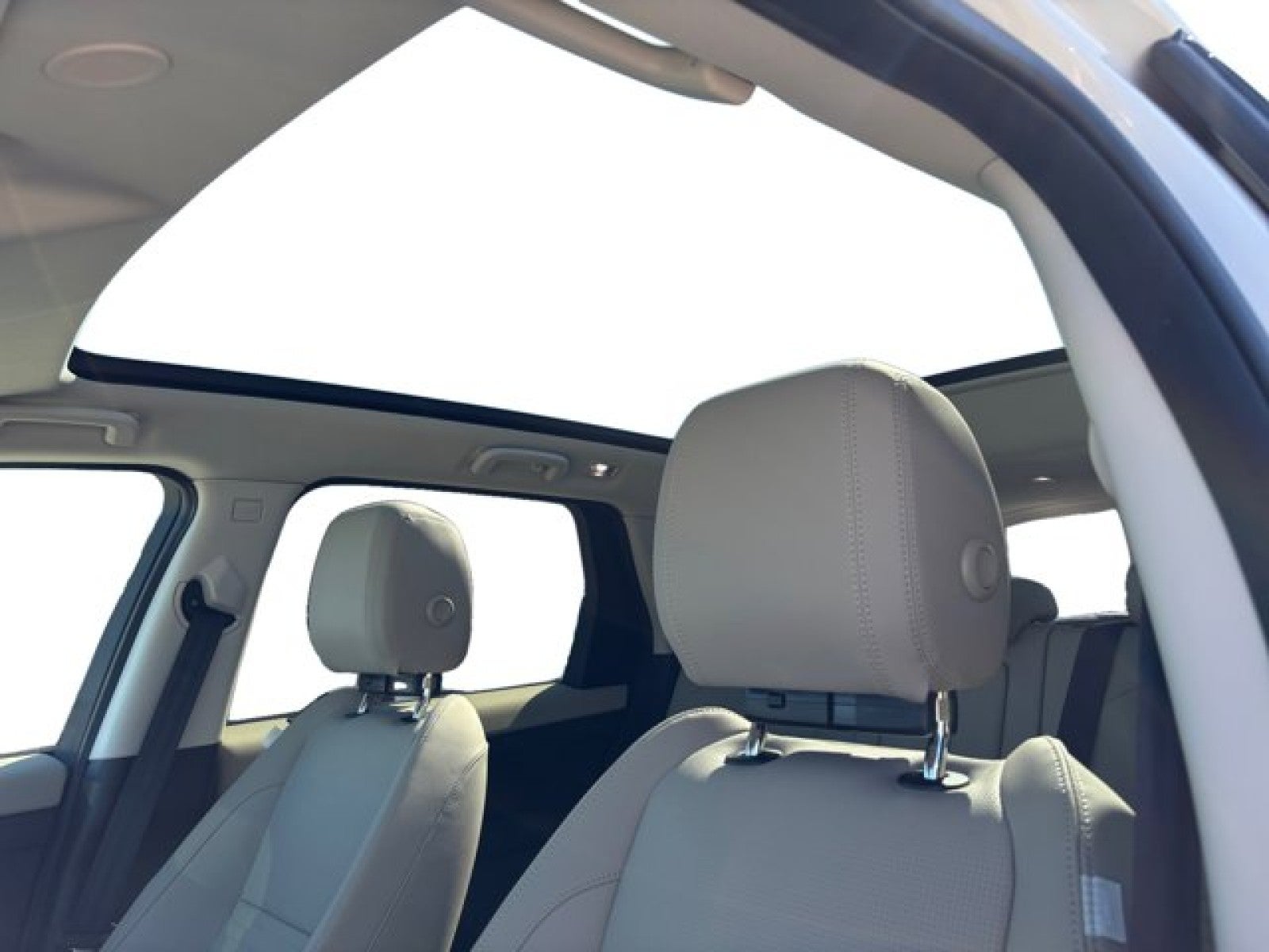 2025 Land Rover Discovery Sport S