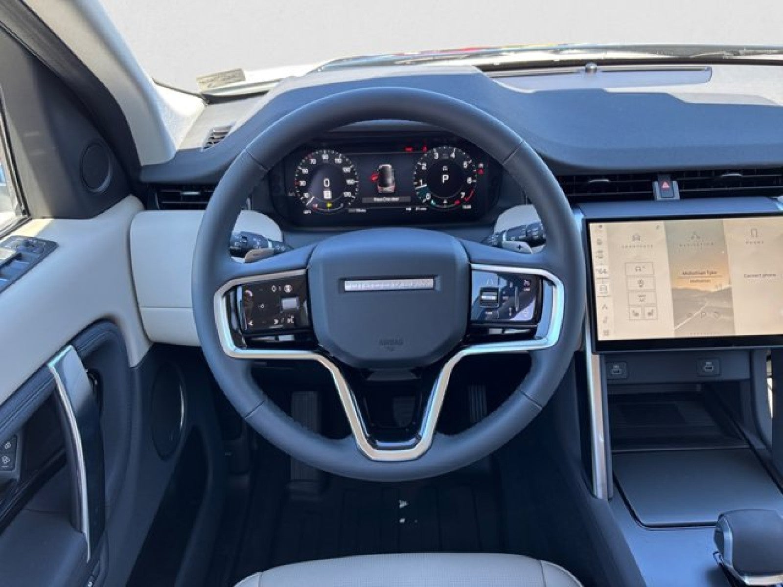 2025 Land Rover Discovery Sport S