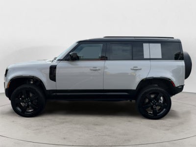 2026 Land Rover Defender X-Dynamic SE
