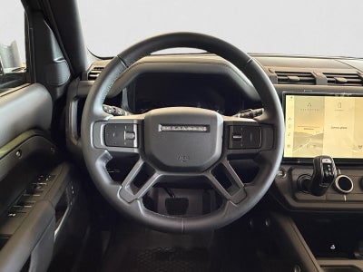 2026 Land Rover Defender X-Dynamic SE