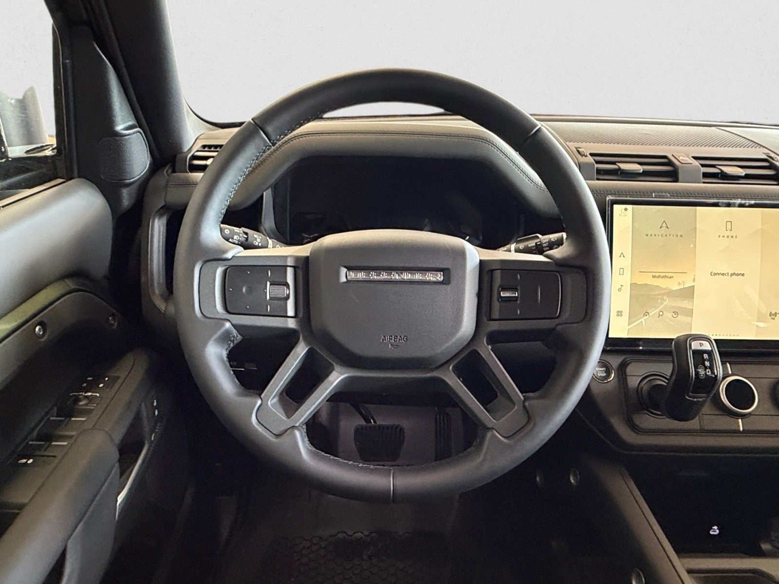 2026 Land Rover Defender X-Dynamic SE