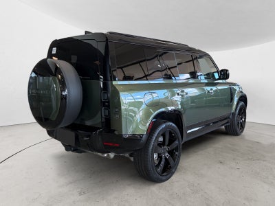 2026 Land Rover Defender X-Dynamic SE