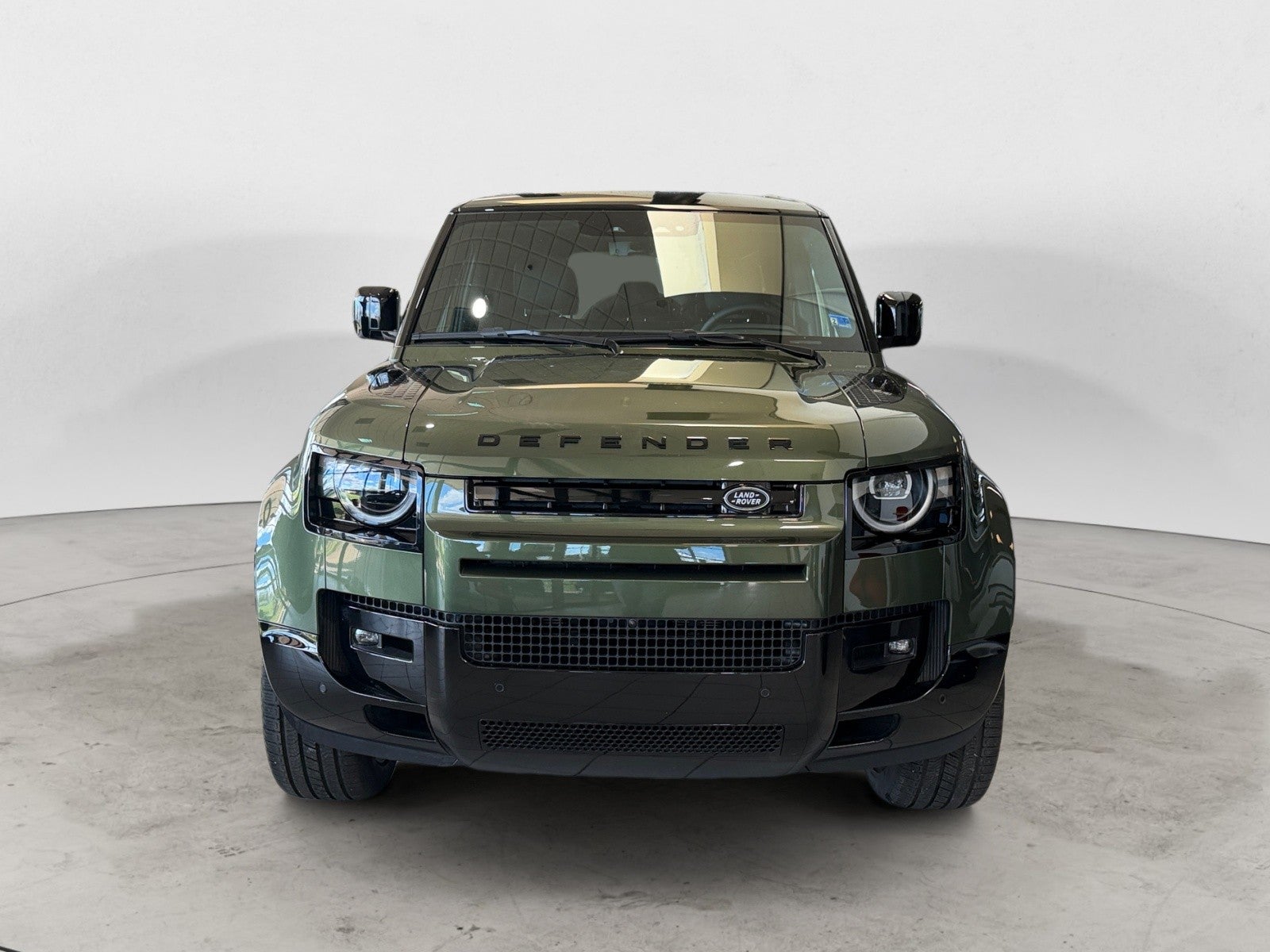 2026 Land Rover Defender X-Dynamic SE