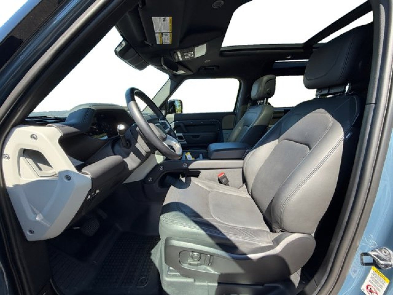 2024 Land Rover Defender S