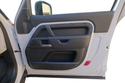 2025 Land Rover Defender S