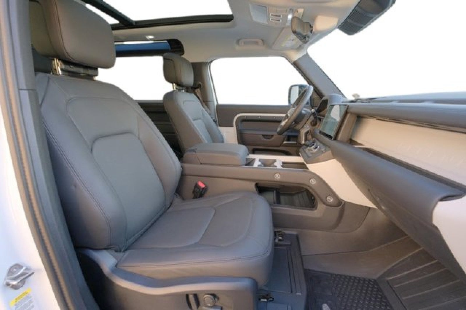 2025 Land Rover Defender S