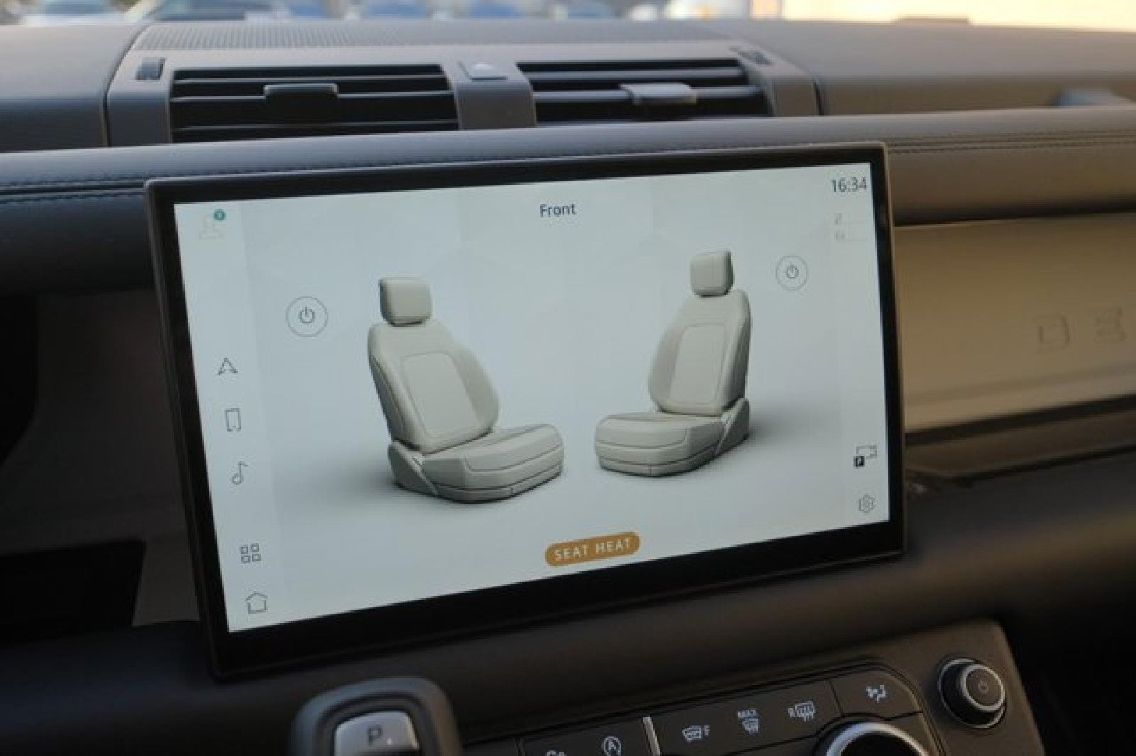 2025 Land Rover Defender S