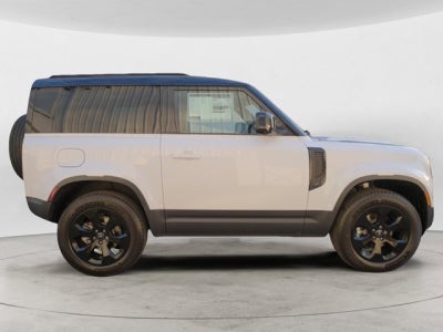 2025 Land Rover Defender S