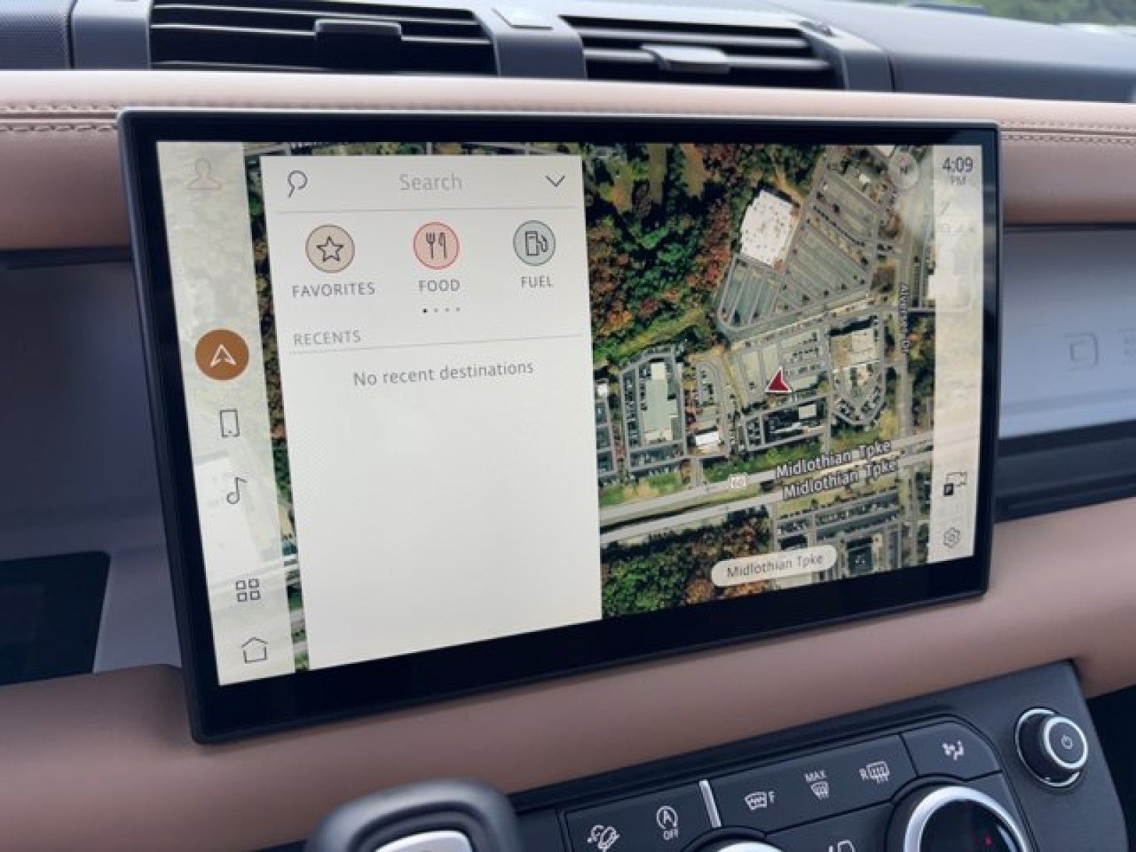 2025 Land Rover Defender S