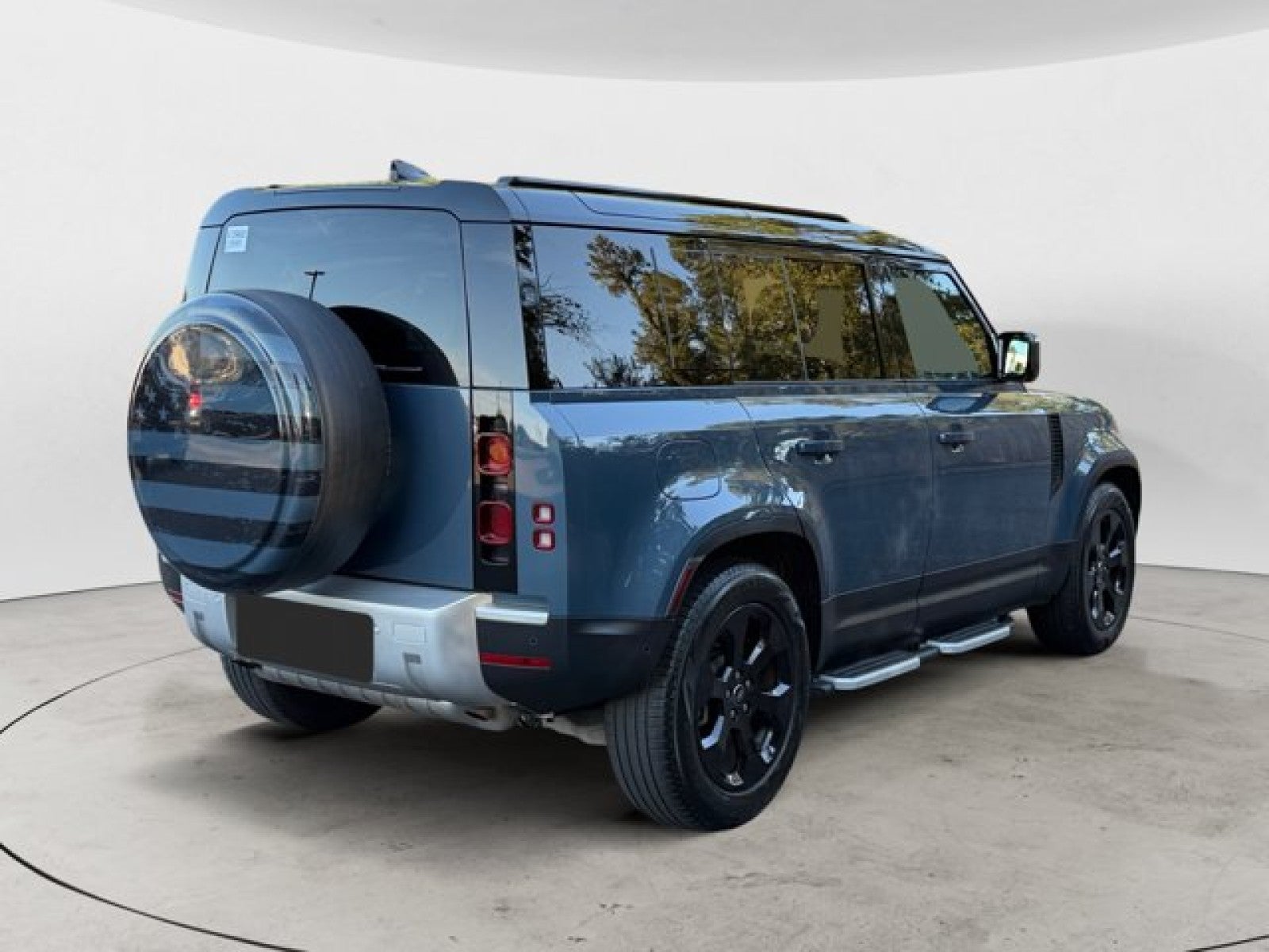 2024 Land Rover Defender S