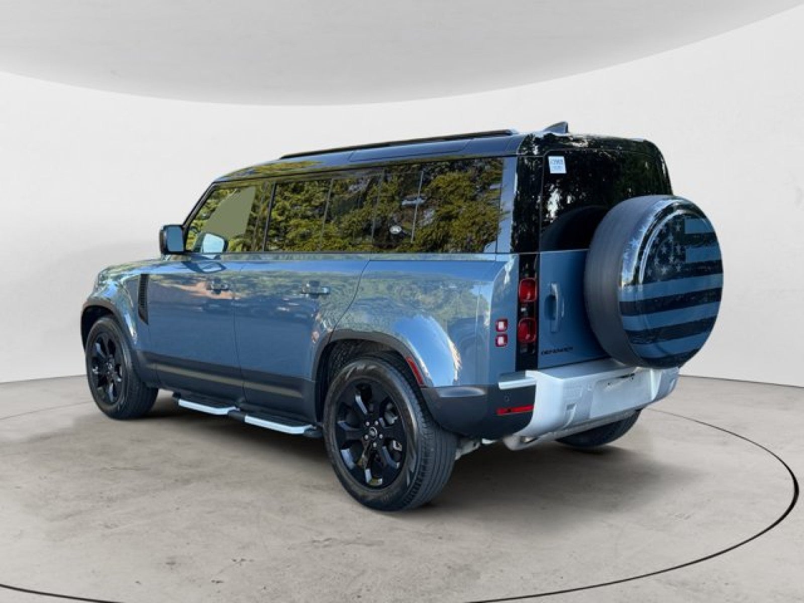 2024 Land Rover Defender S