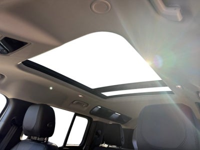 2023 Land Rover Defender S