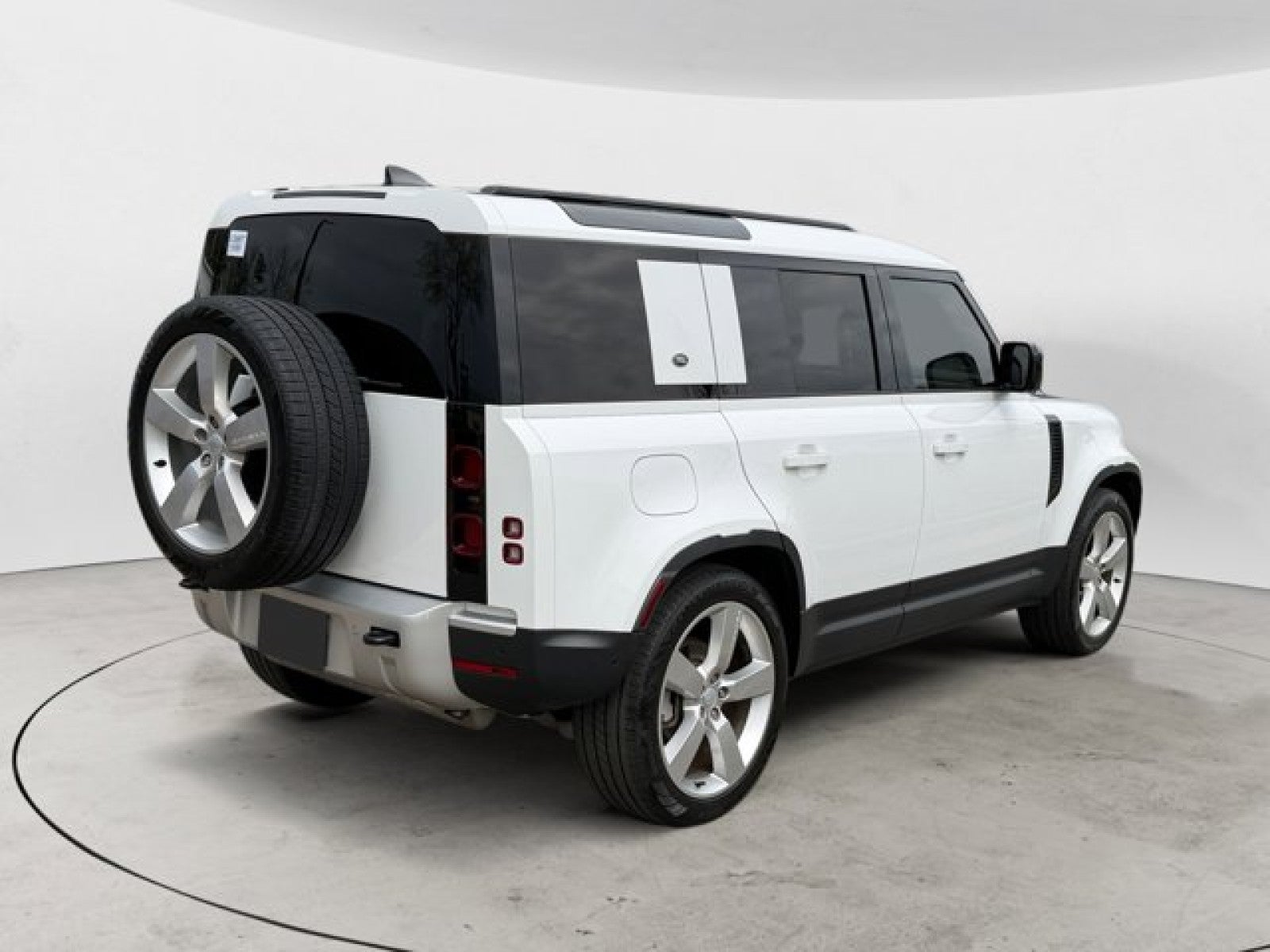 2024 Land Rover Defender S