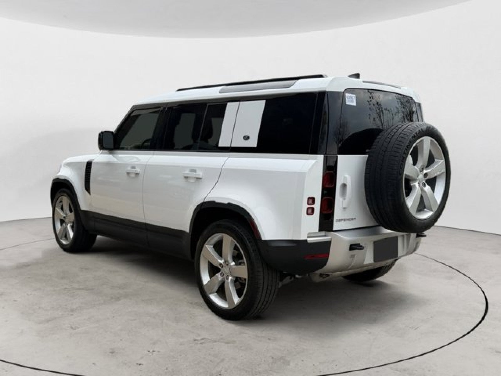 2024 Land Rover Defender S