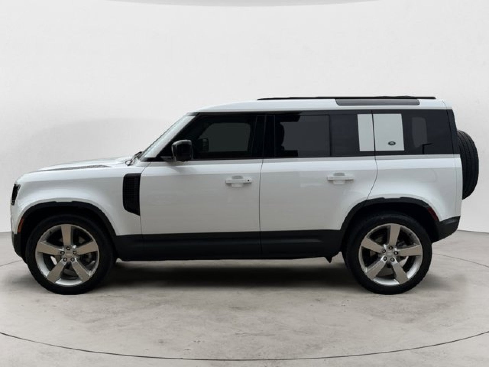 2024 Land Rover Defender S