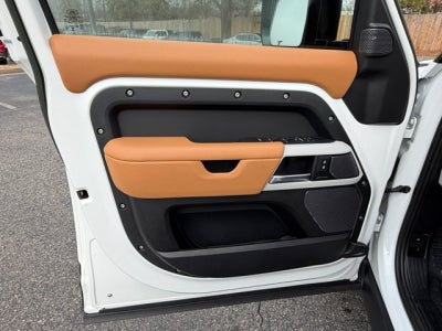 2023 Land Rover Defender S