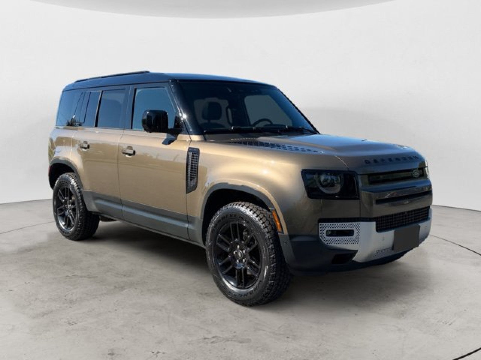2024 Land Rover Defender S