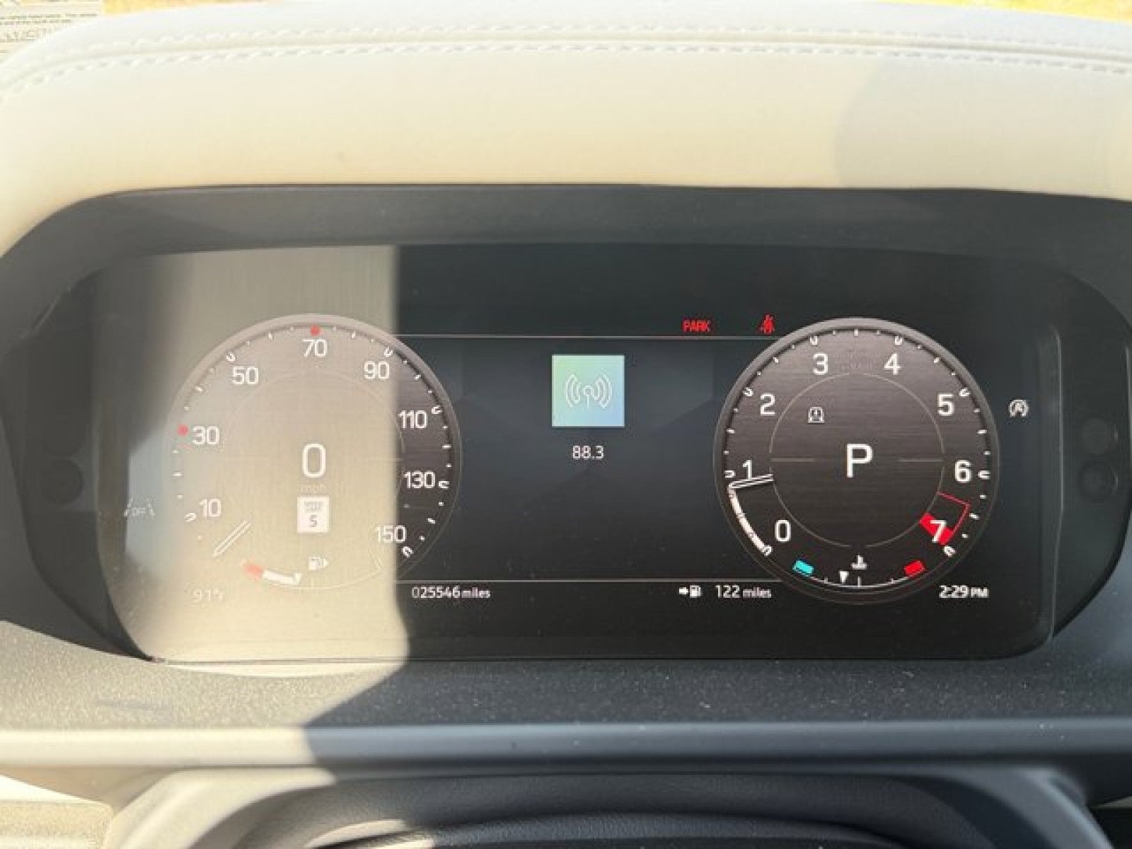 2024 Land Rover Defender - Third row S