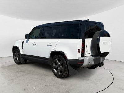 2024 Land Rover Defender - Third row S