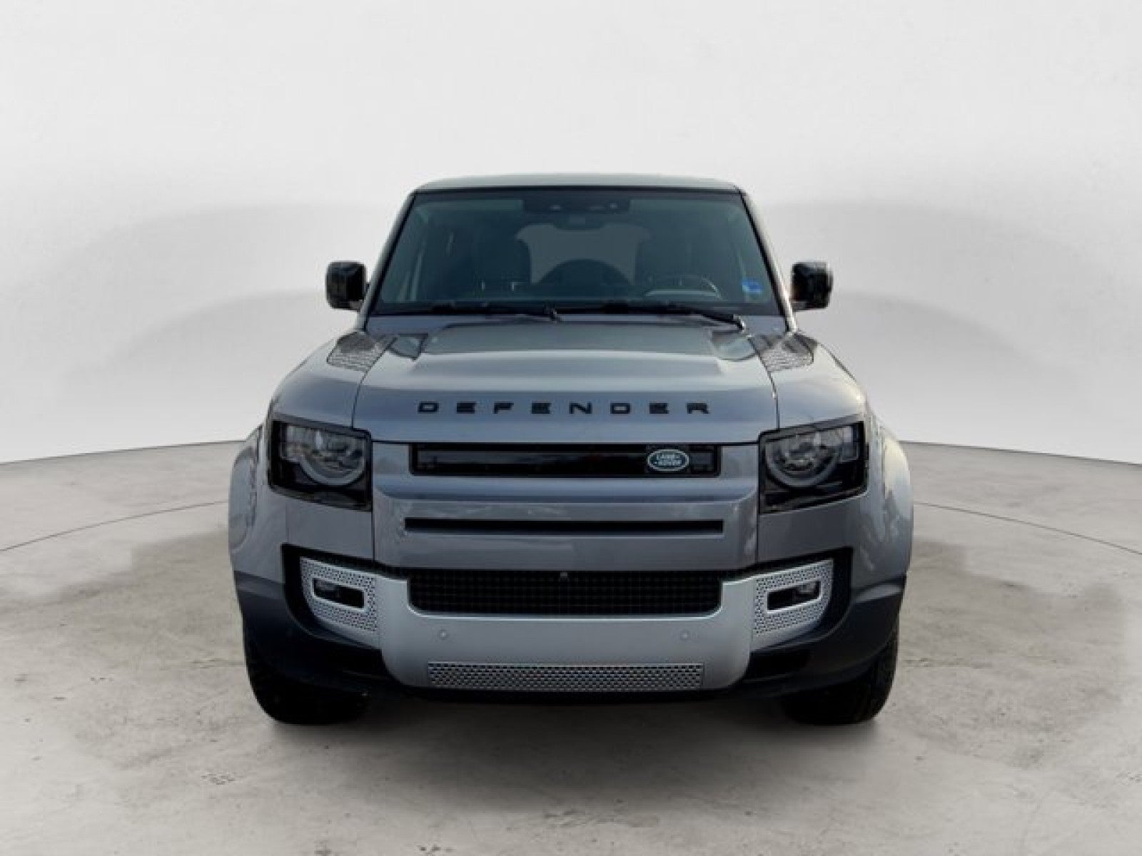 2023 Land Rover Defender SE 11O SE AWD