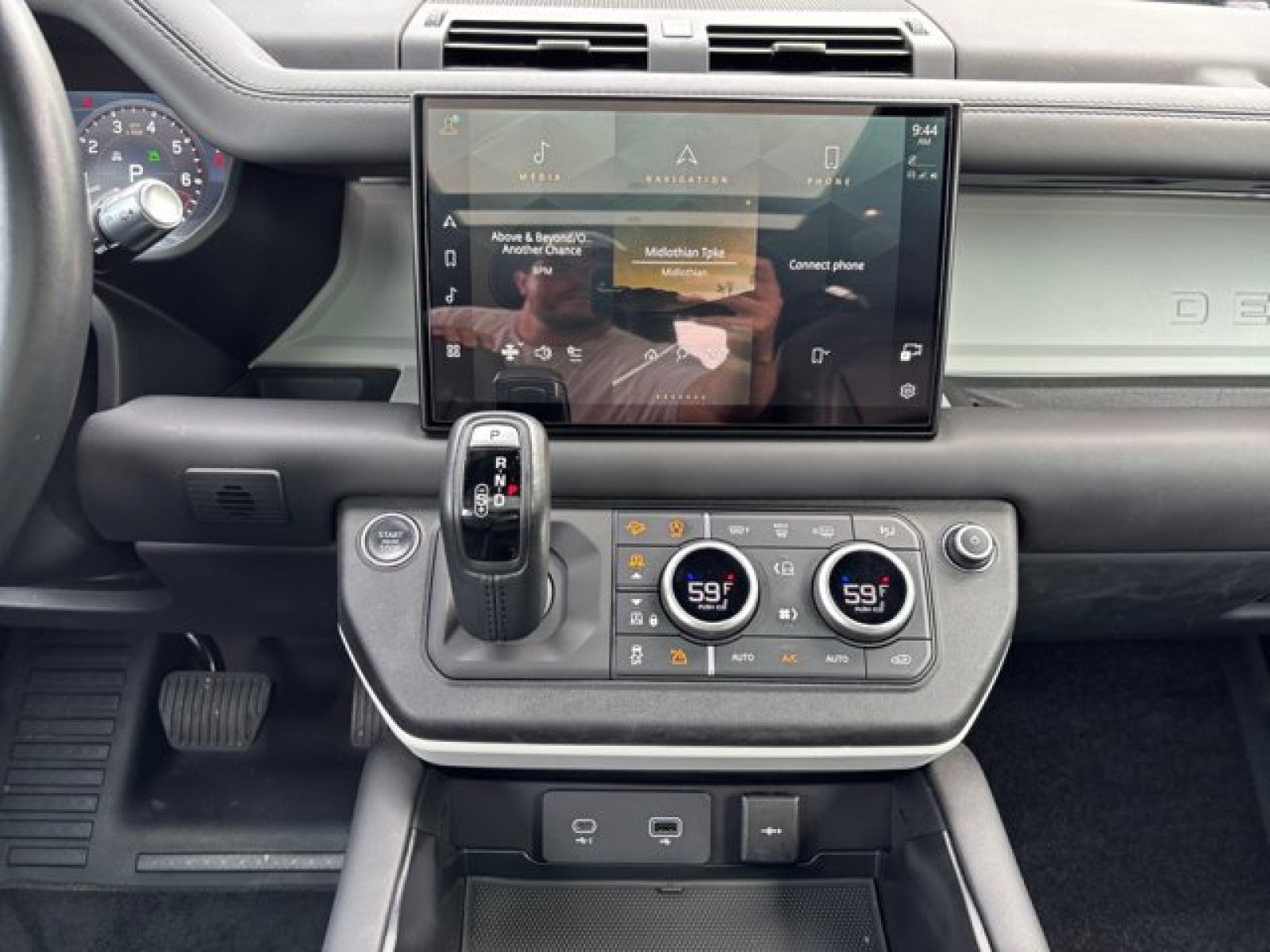 2022 Land Rover Defender XS Edition