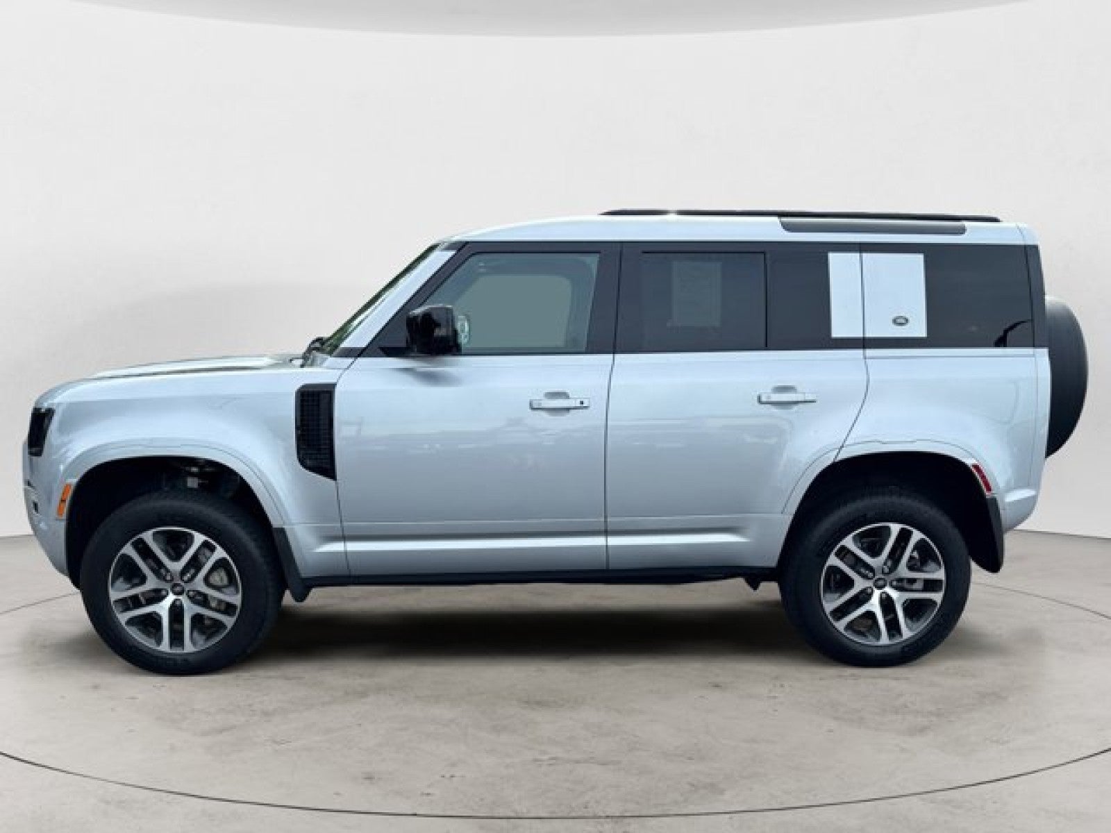 2022 Land Rover Defender XS Edition