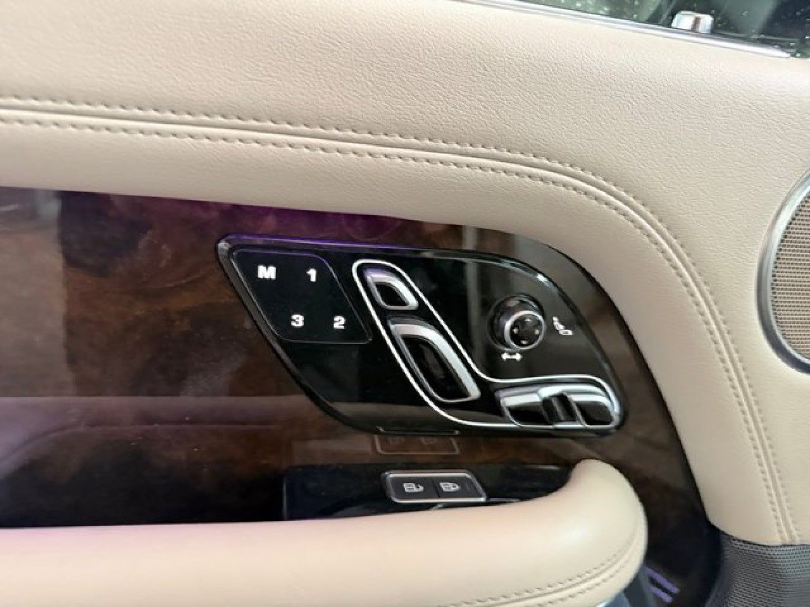 2021 Land Rover Range Rover Westminster
