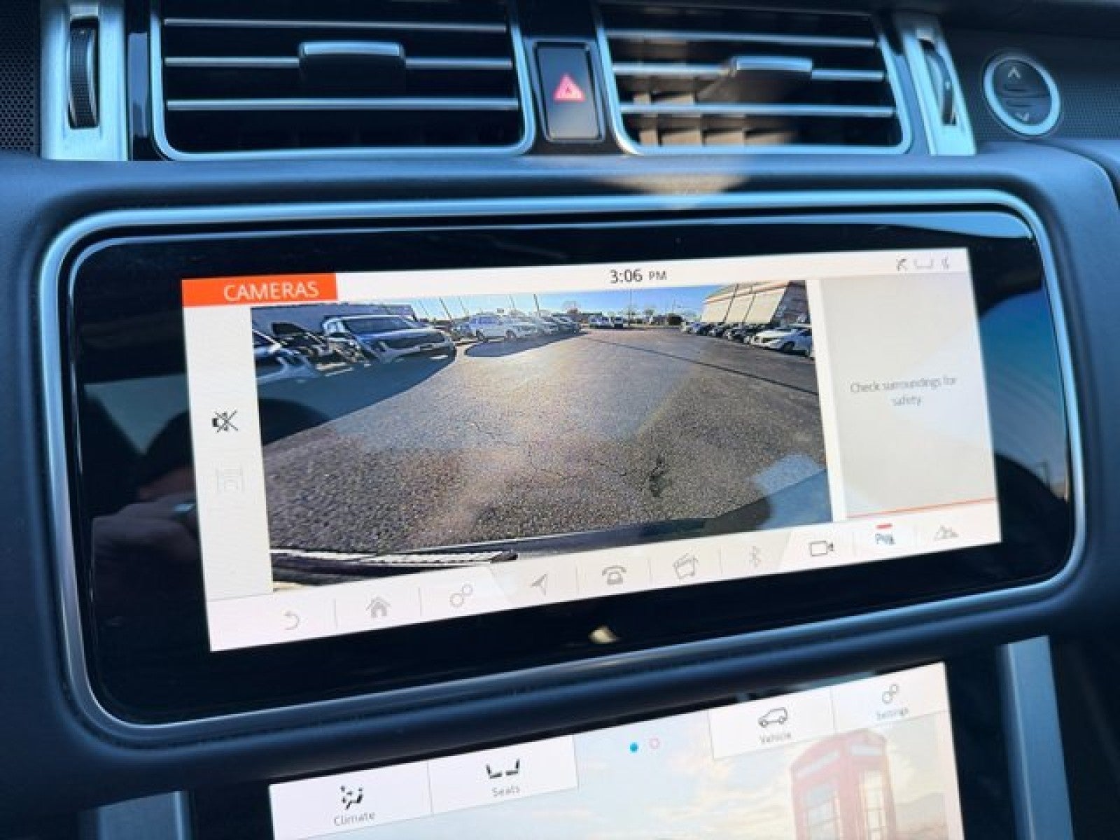 2020 Land Rover Range Rover P525 HSE