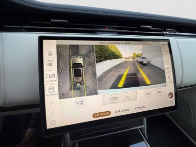 2025 Land Rover Range Rover SE