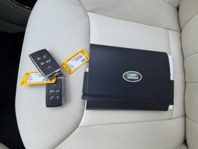 2025 Land Rover Range Rover SE