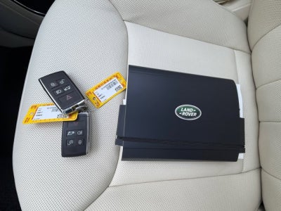 2025 Land Rover Range Rover SE