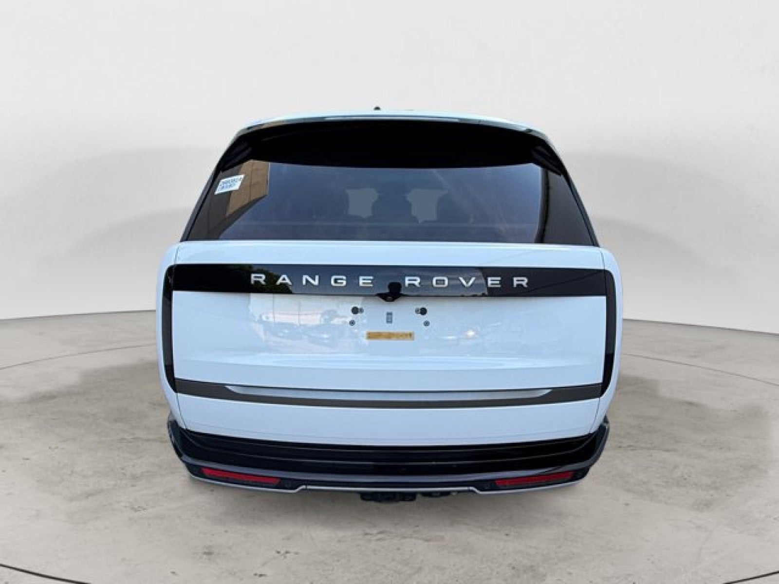 2025 Land Rover Range Rover SE