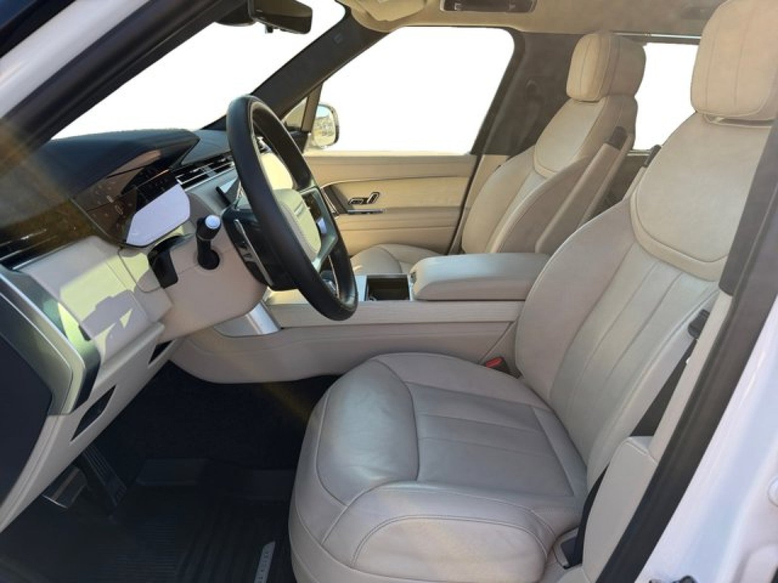 2024 Land Rover Range Rover SE