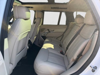 2024 Land Rover Range Rover SE