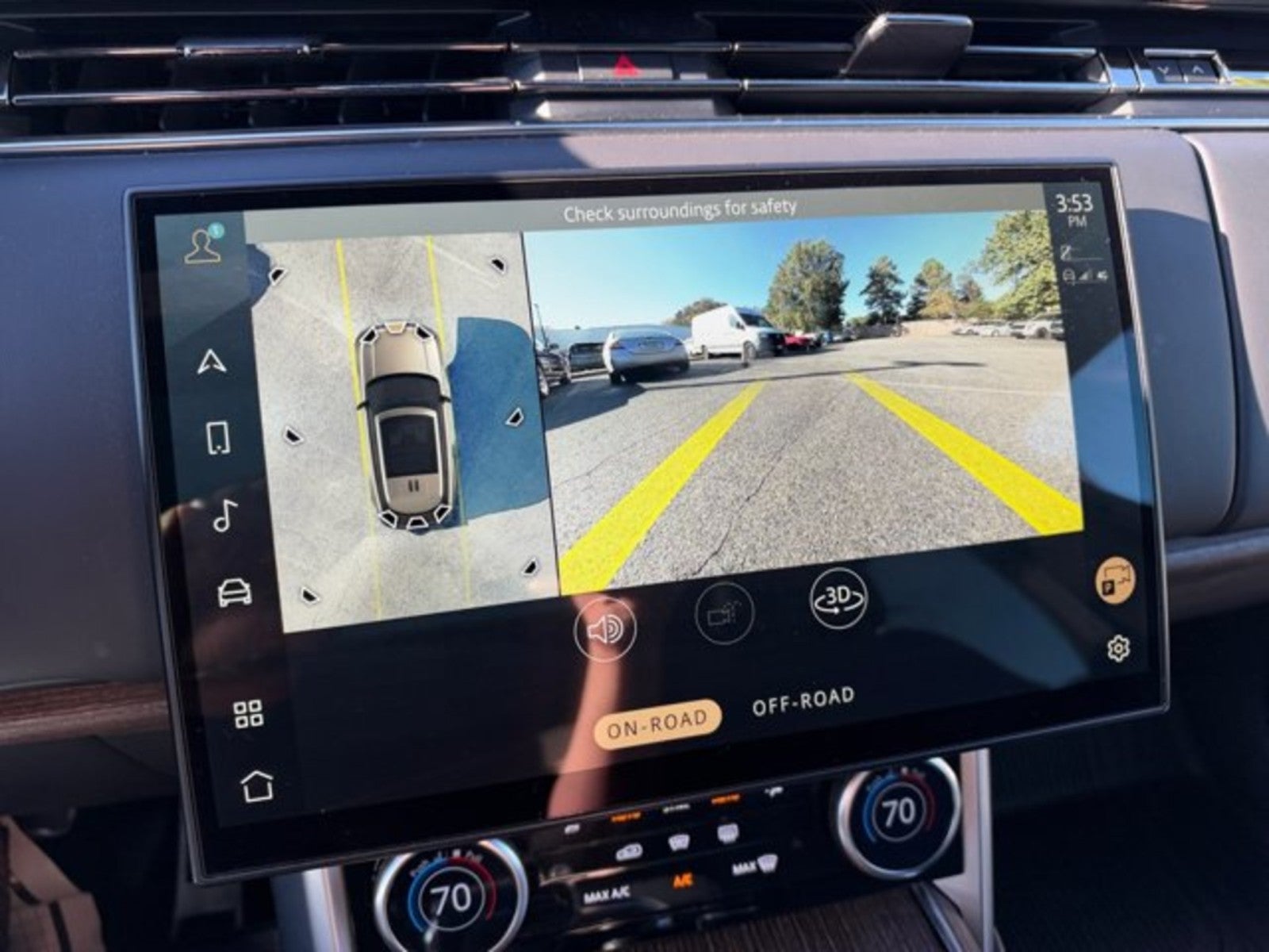 2023 Land Rover Range Rover SE